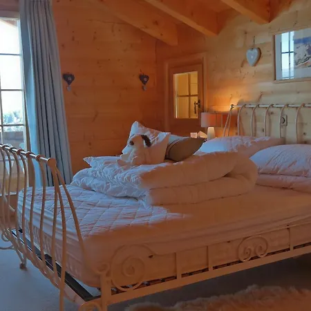 Chalet Ella *
